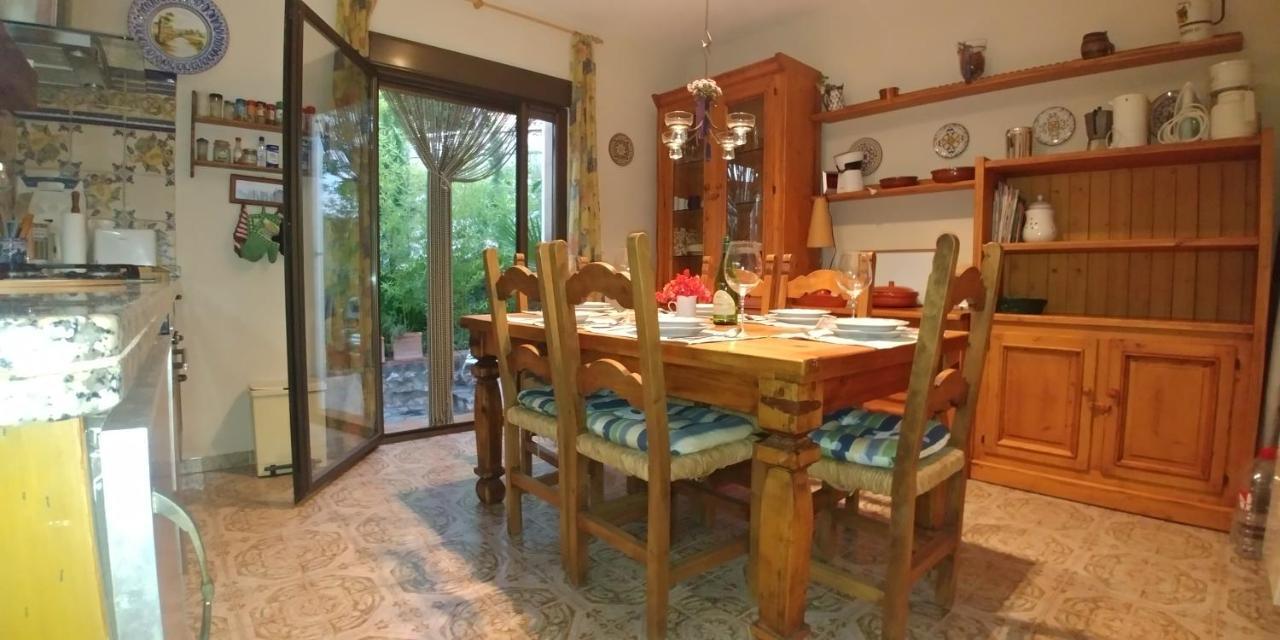 Villa Maria 阿尔姆尼卡 外观 照片